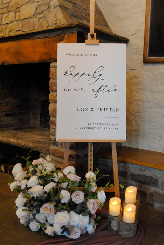 Iris | Welcome Sign